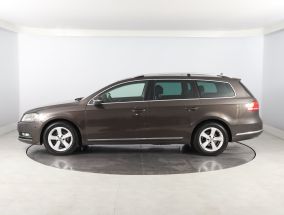 Volkswagen Passat - 2012