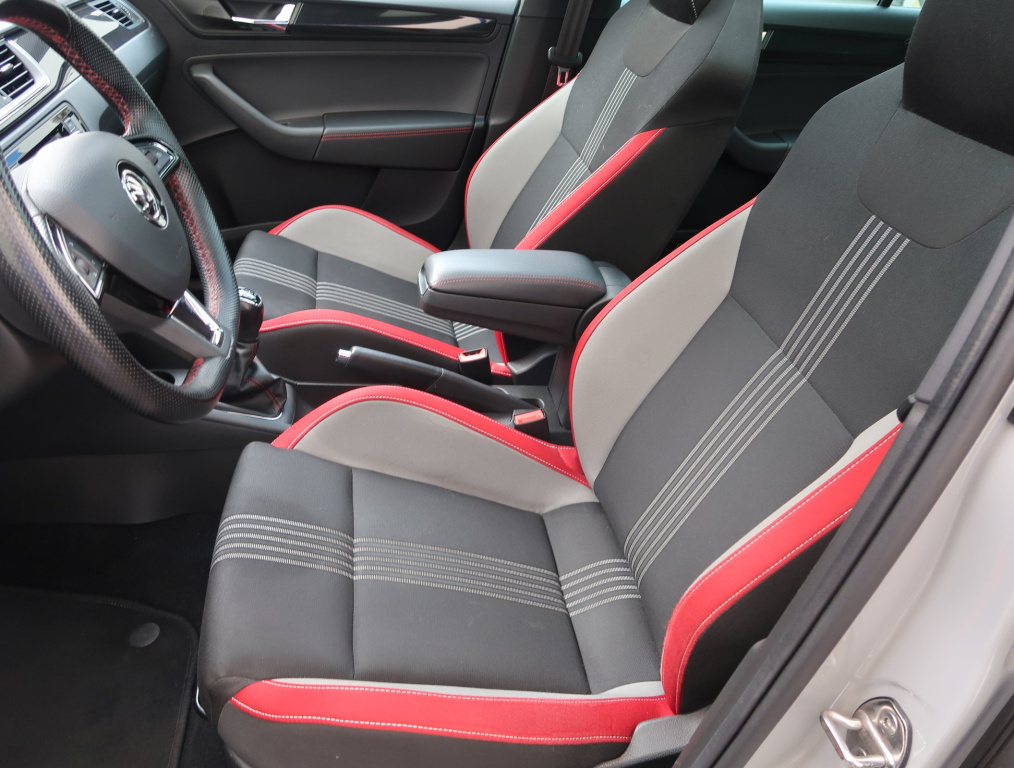 Škoda Rapid Spaceback