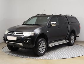 Mitsubishi L200 - 2014