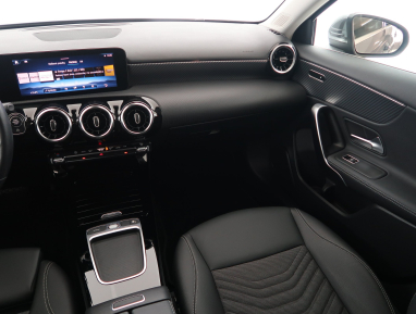 Mercedes - Benz A - 2023