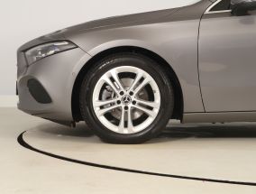 Mercedes-Benz A - 2023