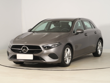 Mercedes-Benz A - 2023