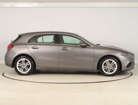 Mercedes-Benz A - 2023