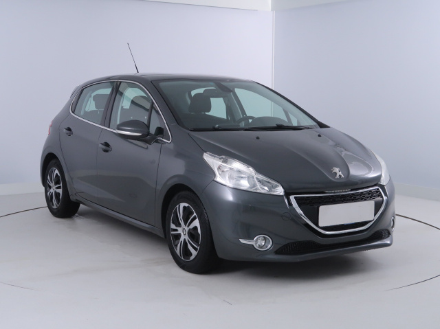 Peugeot 208 2013