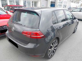 Volkswagen Golf - 2016