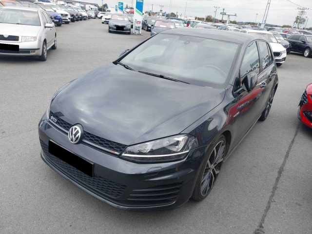 Volkswagen Golf 2016