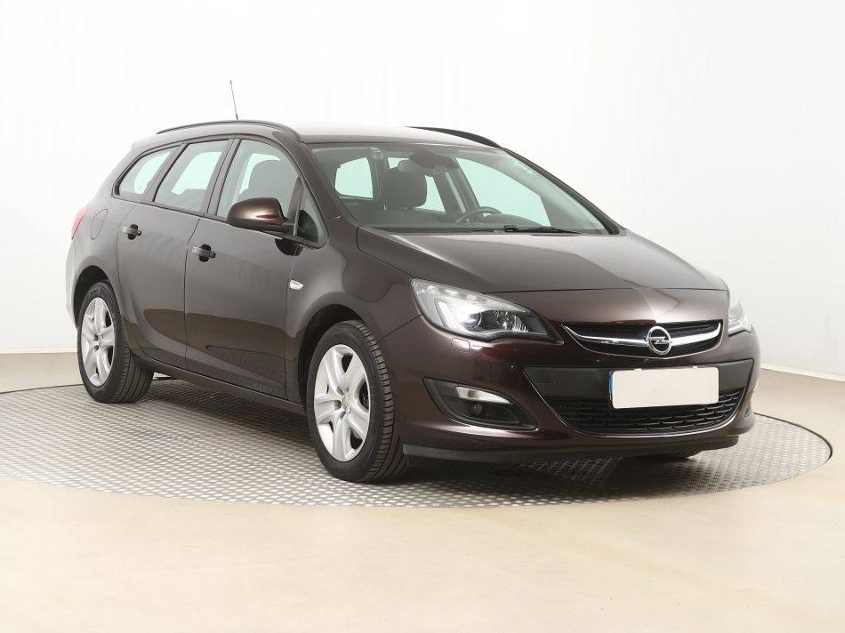 Opel Astra - 2015