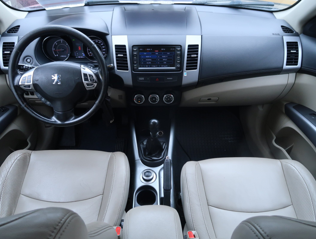 Peugeot 4007