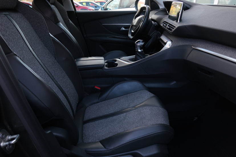 Peugeot 3008, 2018