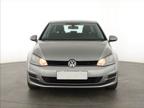 Volkswagen Golf - 2013