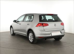 Volkswagen Golf - 2013
