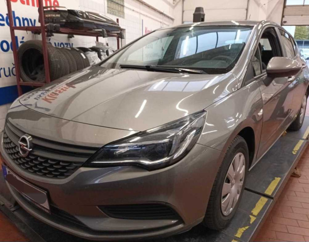 Opel Astra 2016