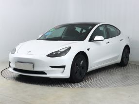 Tesla Model 3 - 2021