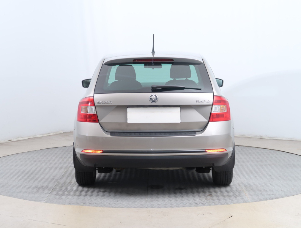 Škoda Rapid Spaceback