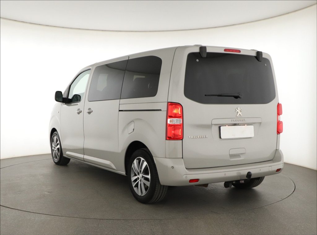 Peugeot Traveller