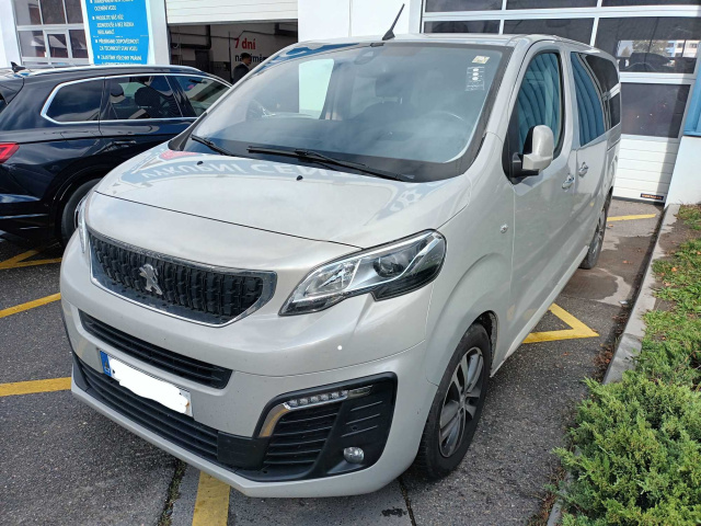 Peugeot Traveller 2018
