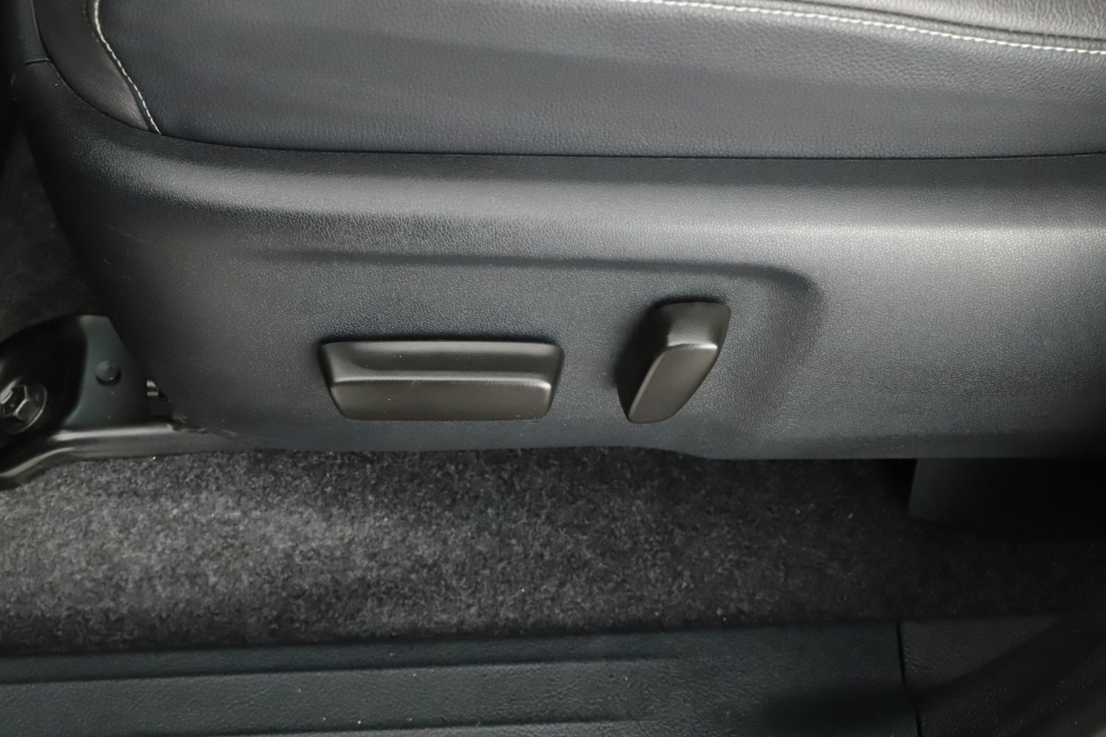 Toyota Hilux - 2023