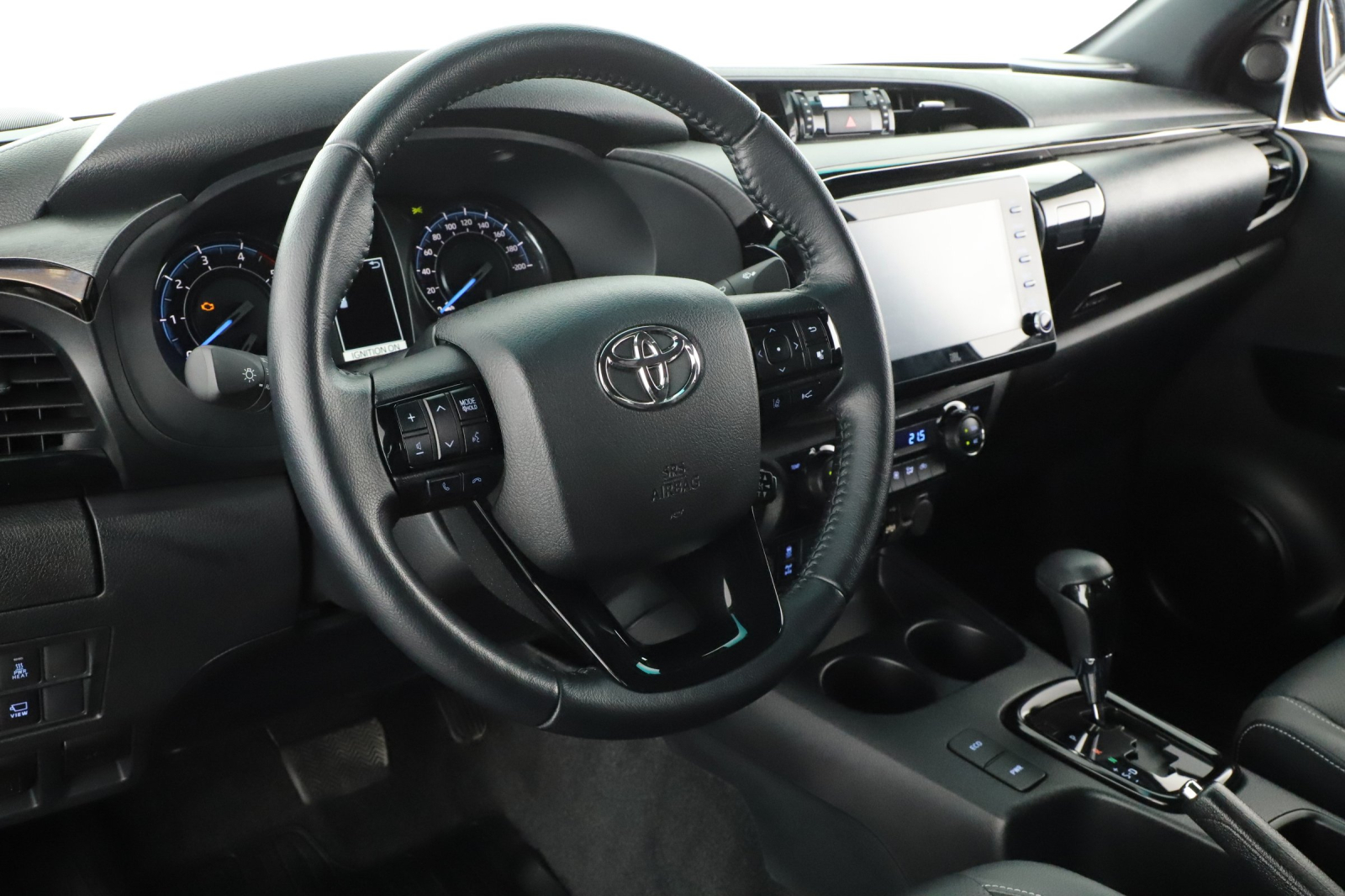 Toyota Hilux - 2023