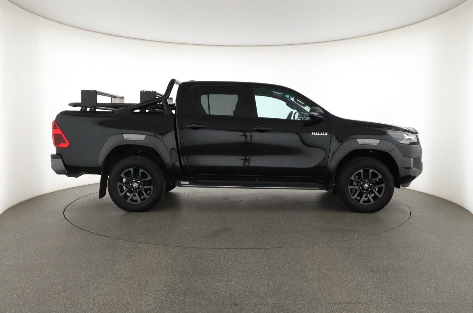 Toyota Hilux - 2023
