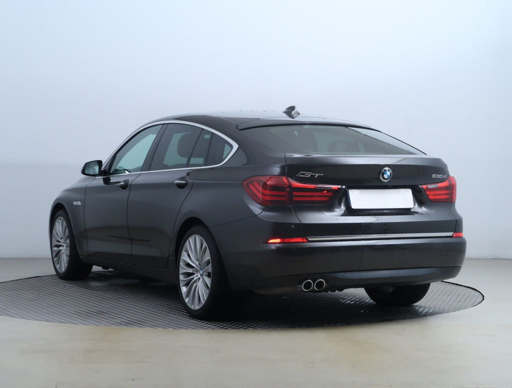 BMW 5GT