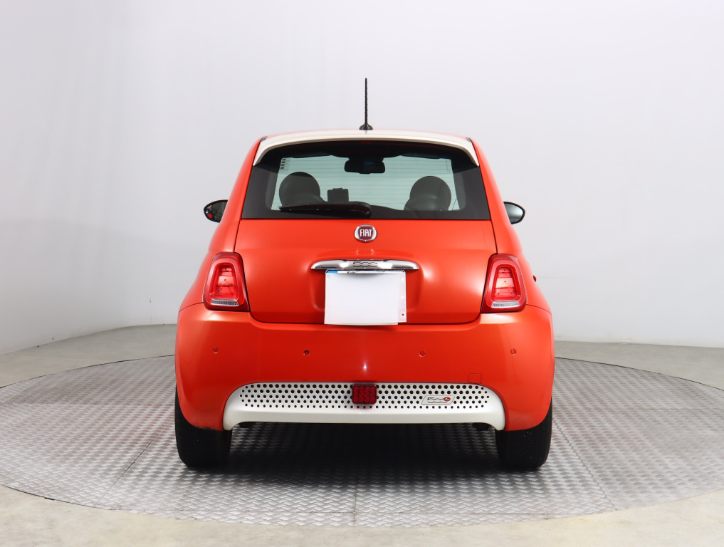 Fiat 500e