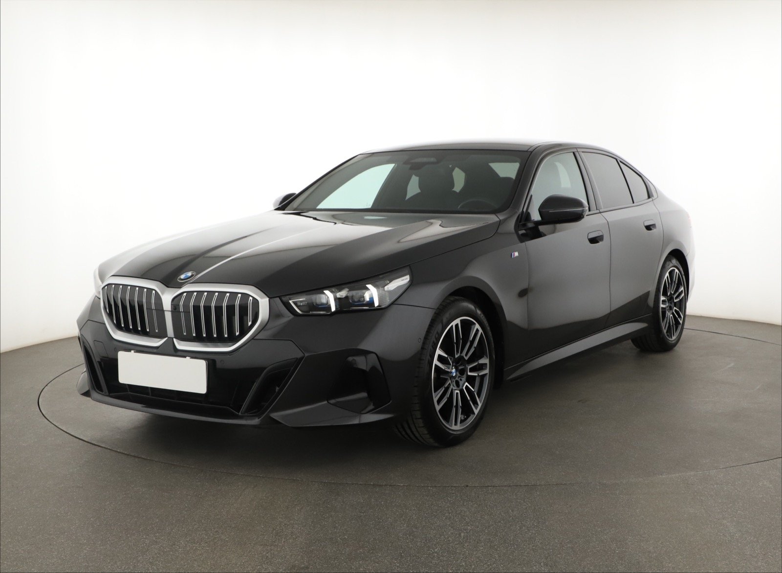 BMW 5 - 2023