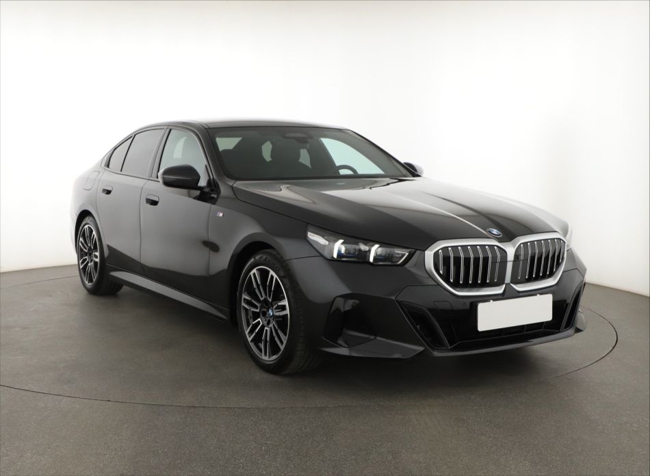 BMW 5 - 2023