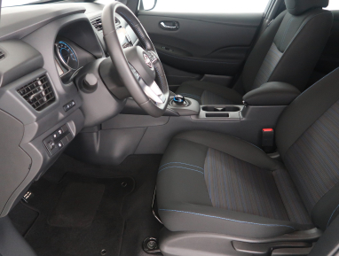 Nissan Leaf - 2024