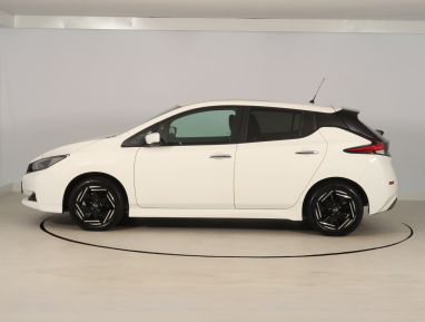 Nissan Leaf - 2024