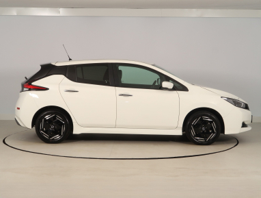 Nissan Leaf - 2024