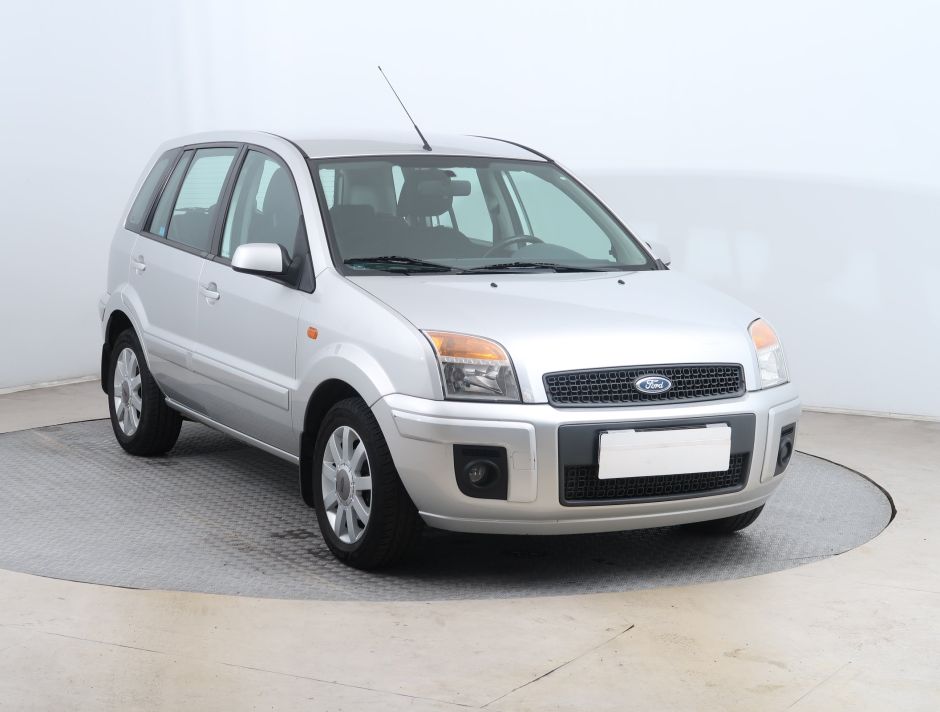 Ford Fusion - 2009