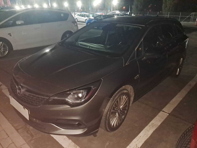 Opel Astra 2021