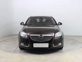 Opel Insignia - 2012