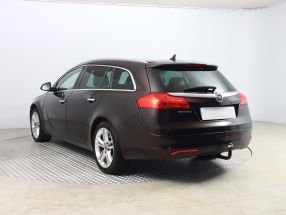 Opel Insignia - 2012
