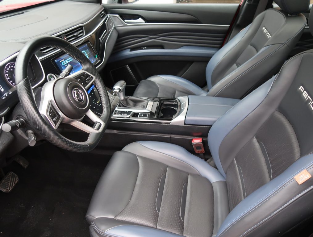 Dongfeng Fengon 5