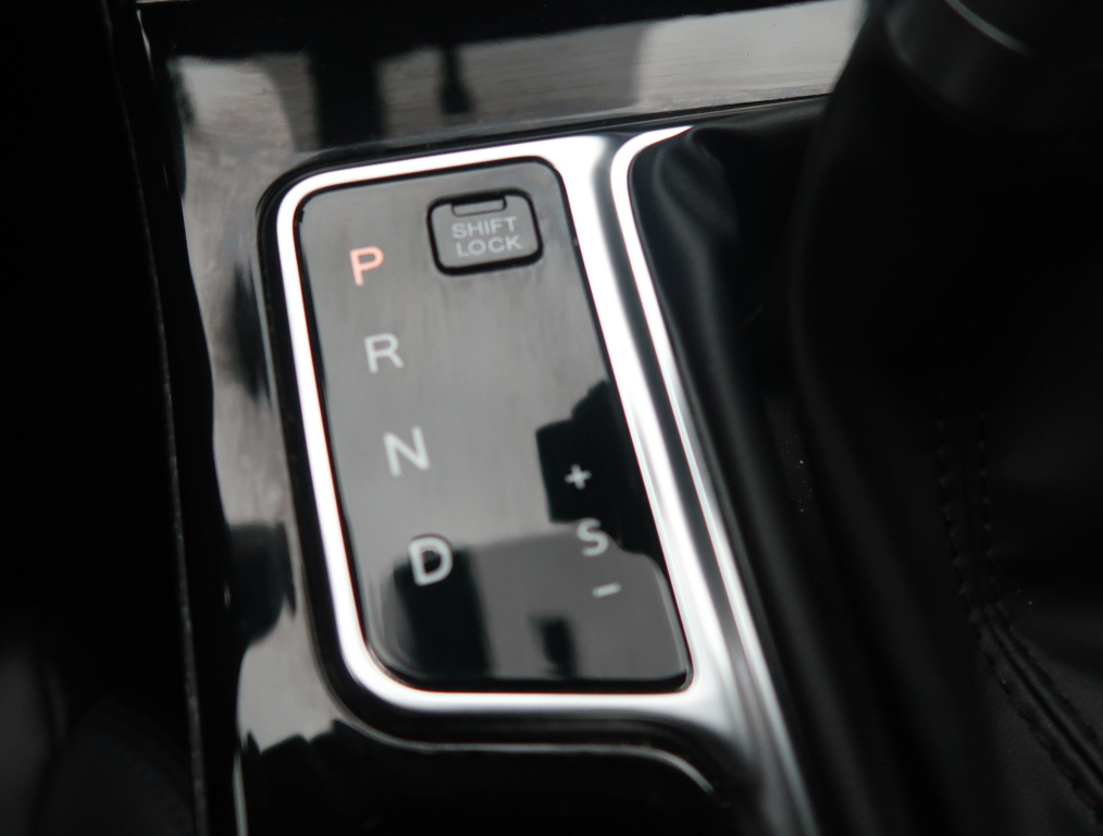 Dongfeng Fengon 5