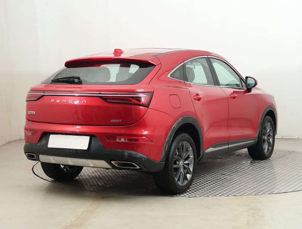 Dongfeng Fengon 5