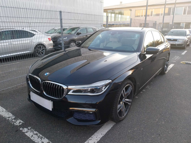 BMW 7 2018