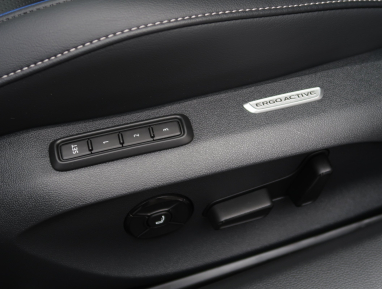 Volkswagen Passat - 2025