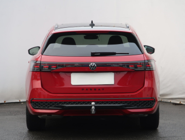 Volkswagen Passat - 2025