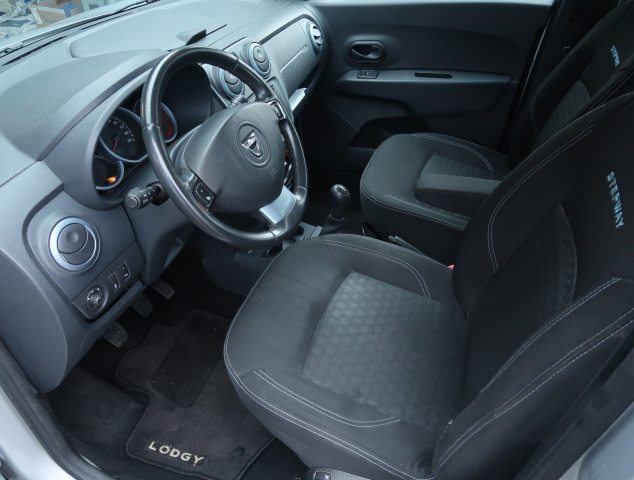 Dacia Lodgy