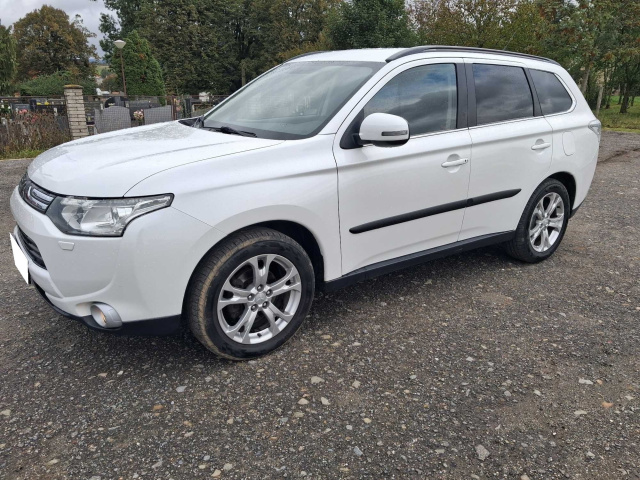 Mitsubishi Outlander 2013
