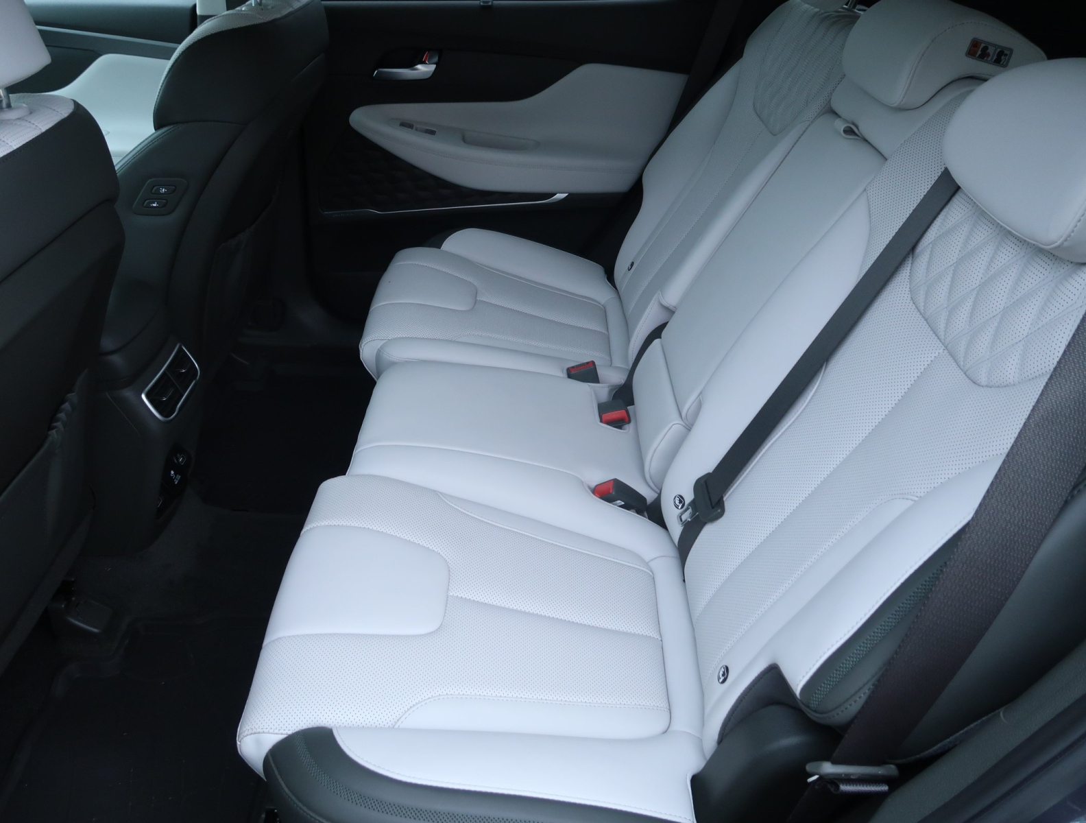 Hyundai Santa Fe - 2022