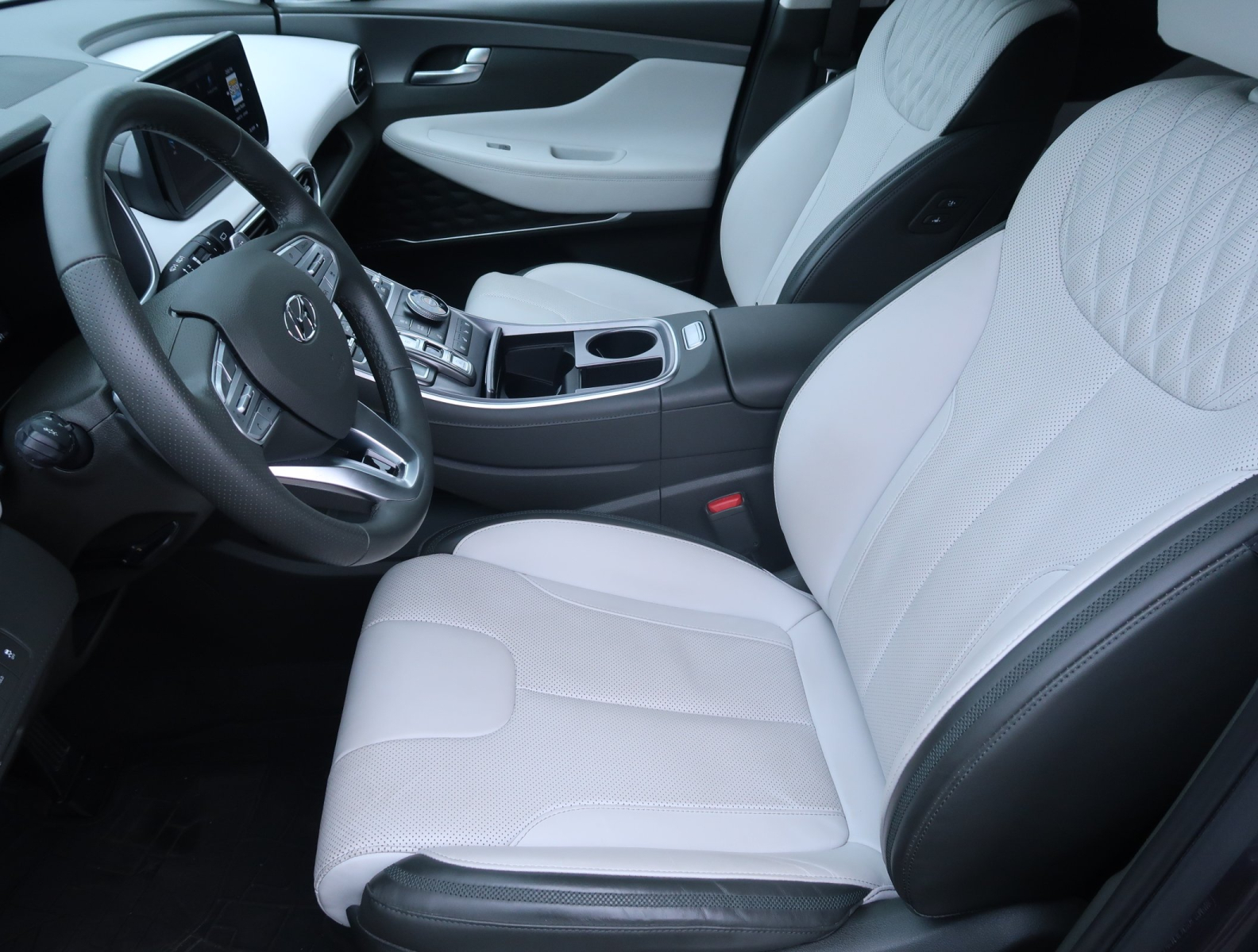 Hyundai Santa Fe - 2022