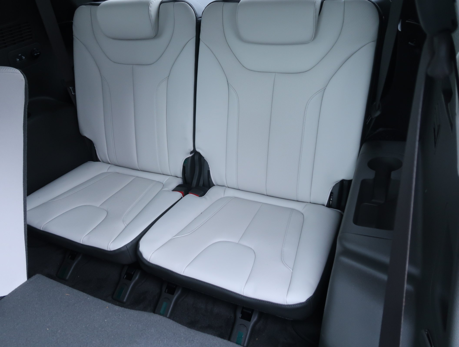 Hyundai Santa Fe - 2022