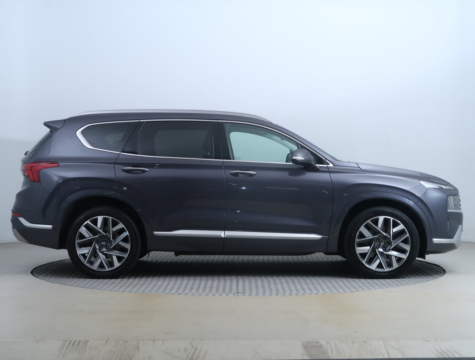 Hyundai Santa Fe - 2022