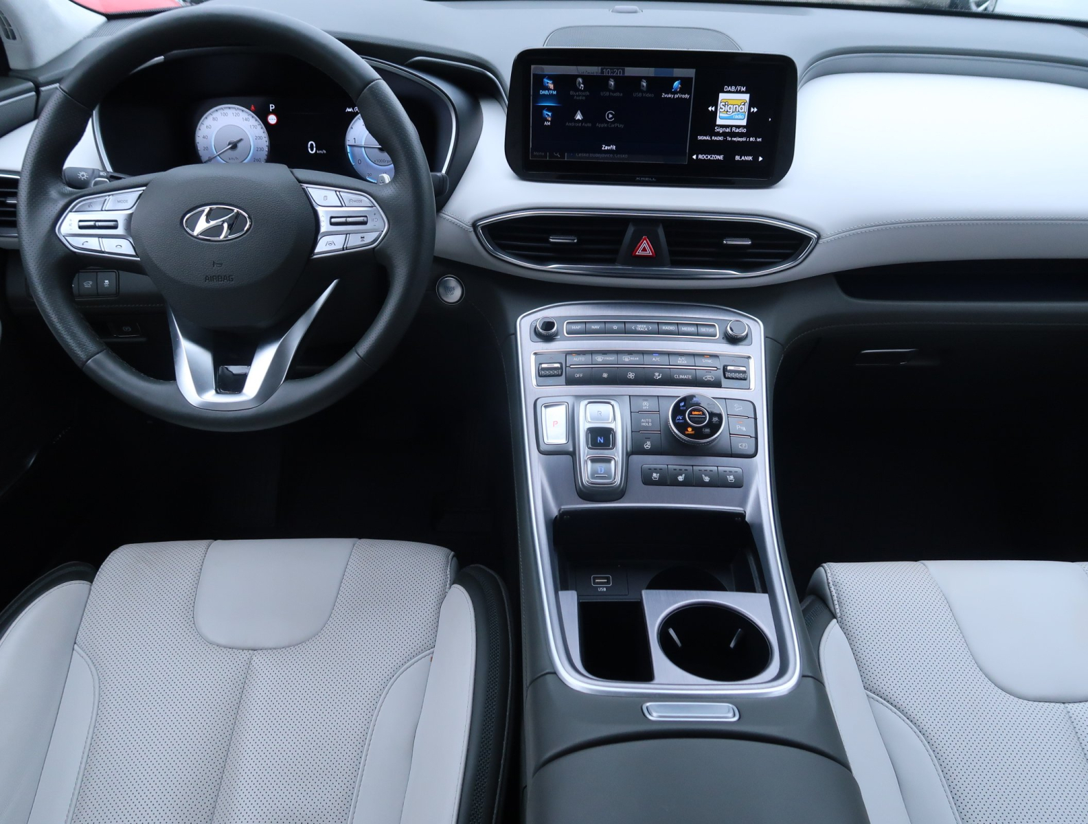 Hyundai Santa Fe - 2022