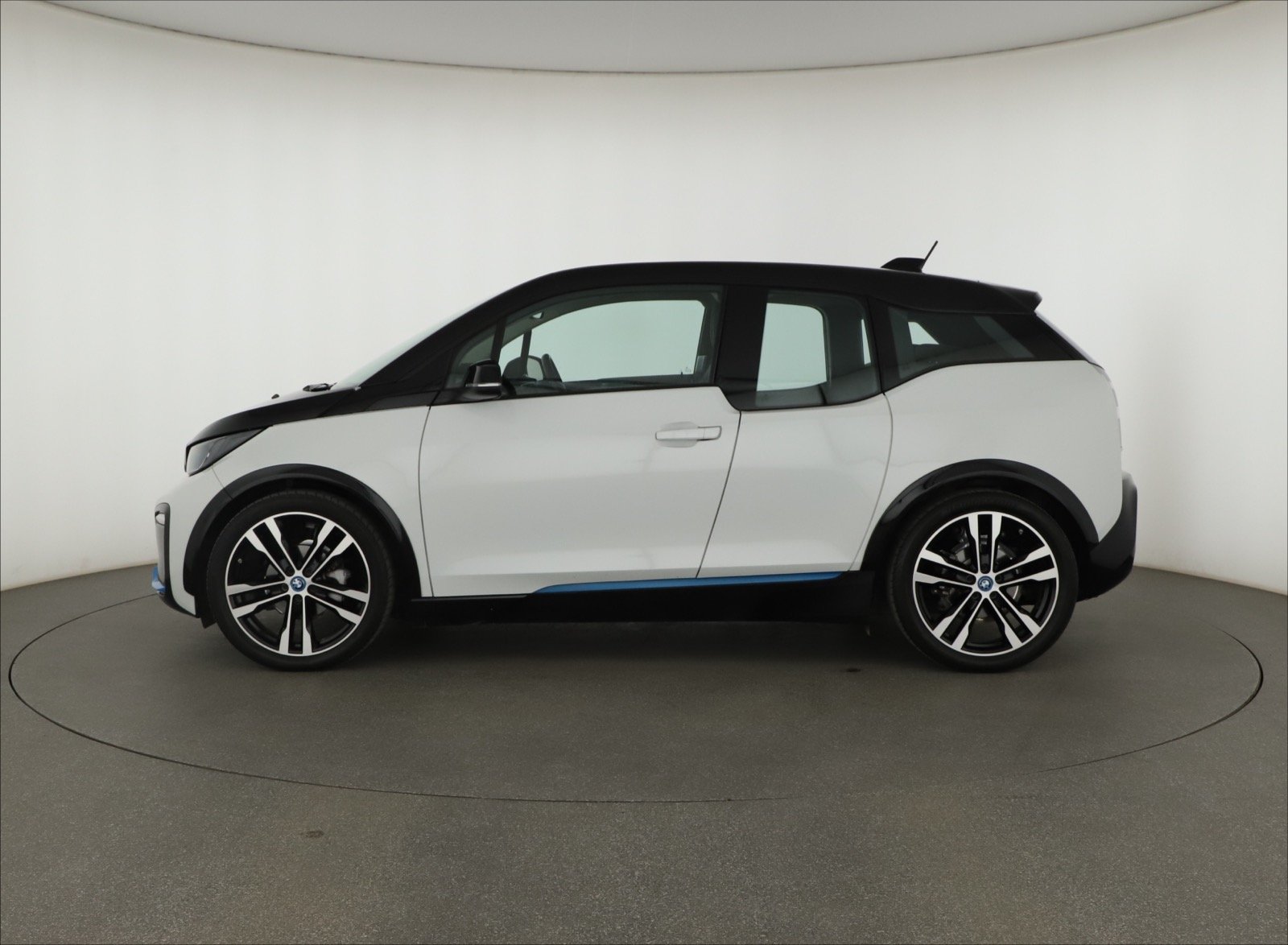 BMW i3 - 2021