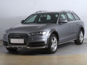 Audi Allroad - 2015