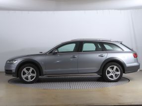 Audi Allroad - 2015